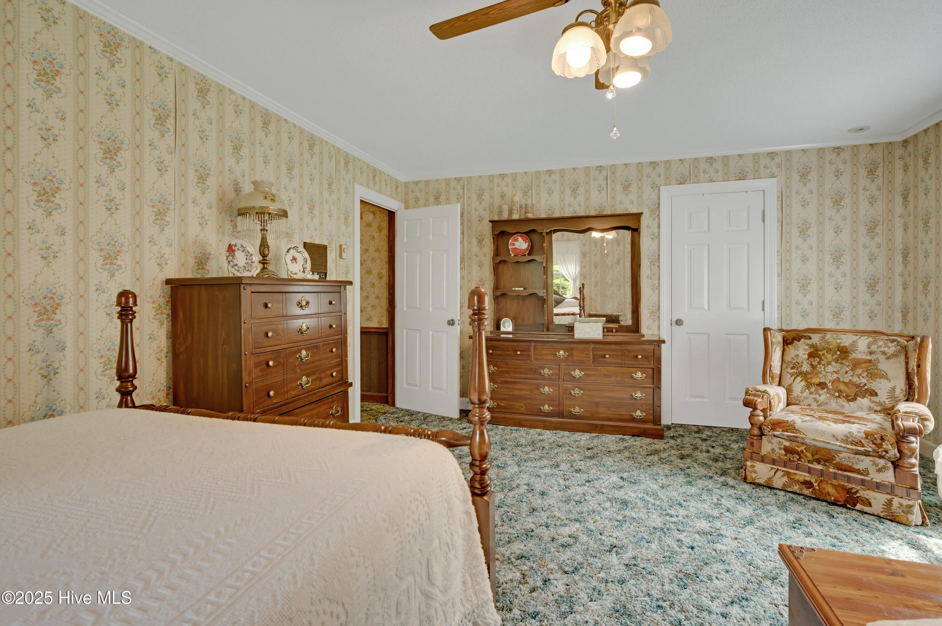 Washington, North Carolina 27889, United States, 4 Bedrooms Bedrooms, ,3 BathroomsBathrooms,Residential,Active,126547