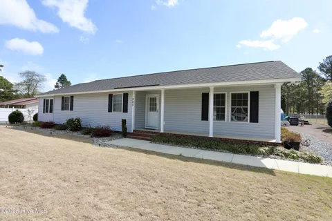 MLS: 100501958