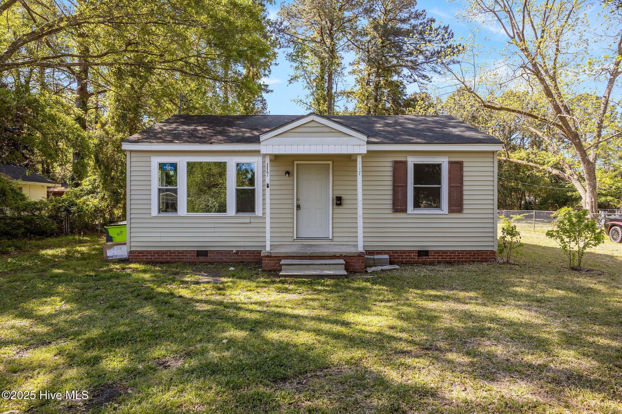 Listing image 4