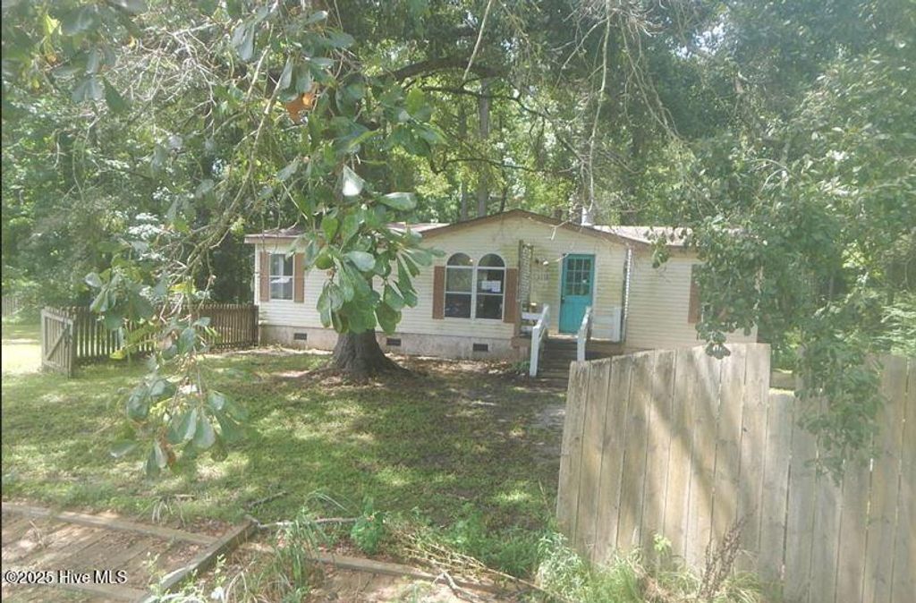 Photo of 1332 Cherrytree Road NE, Winnabow, NC 28479 (MLS # 100520318)