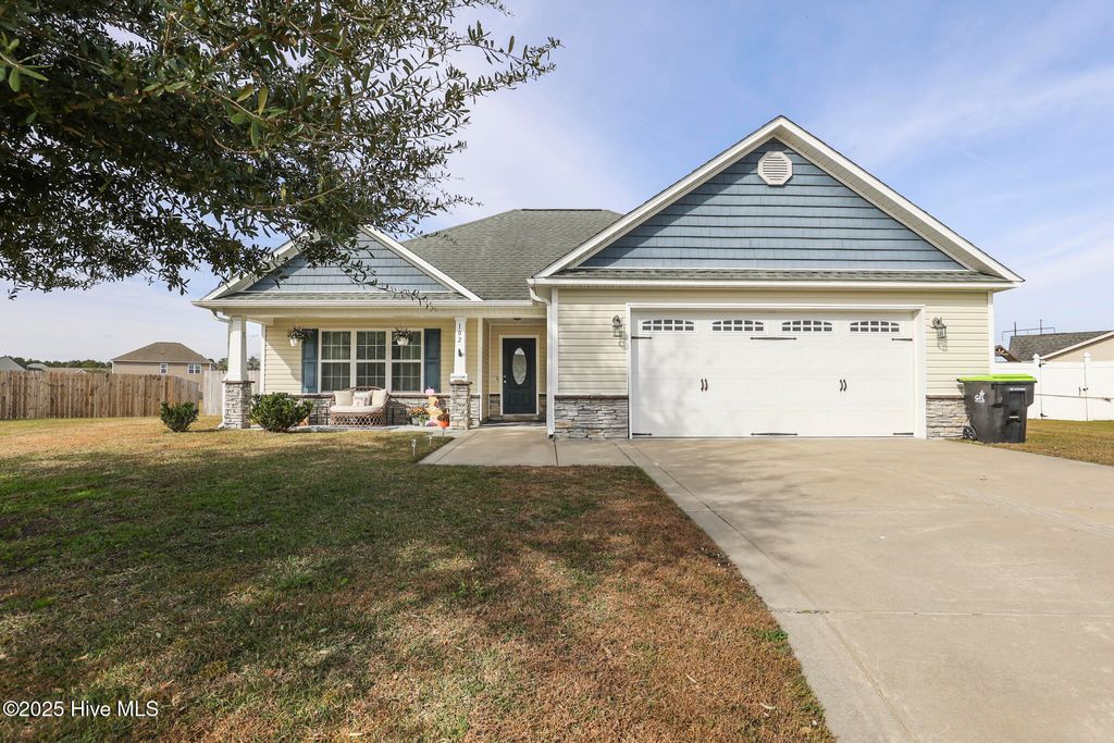 Photo of 102 Nia Court, Jacksonville, NC 28546 (MLS # 100542183)