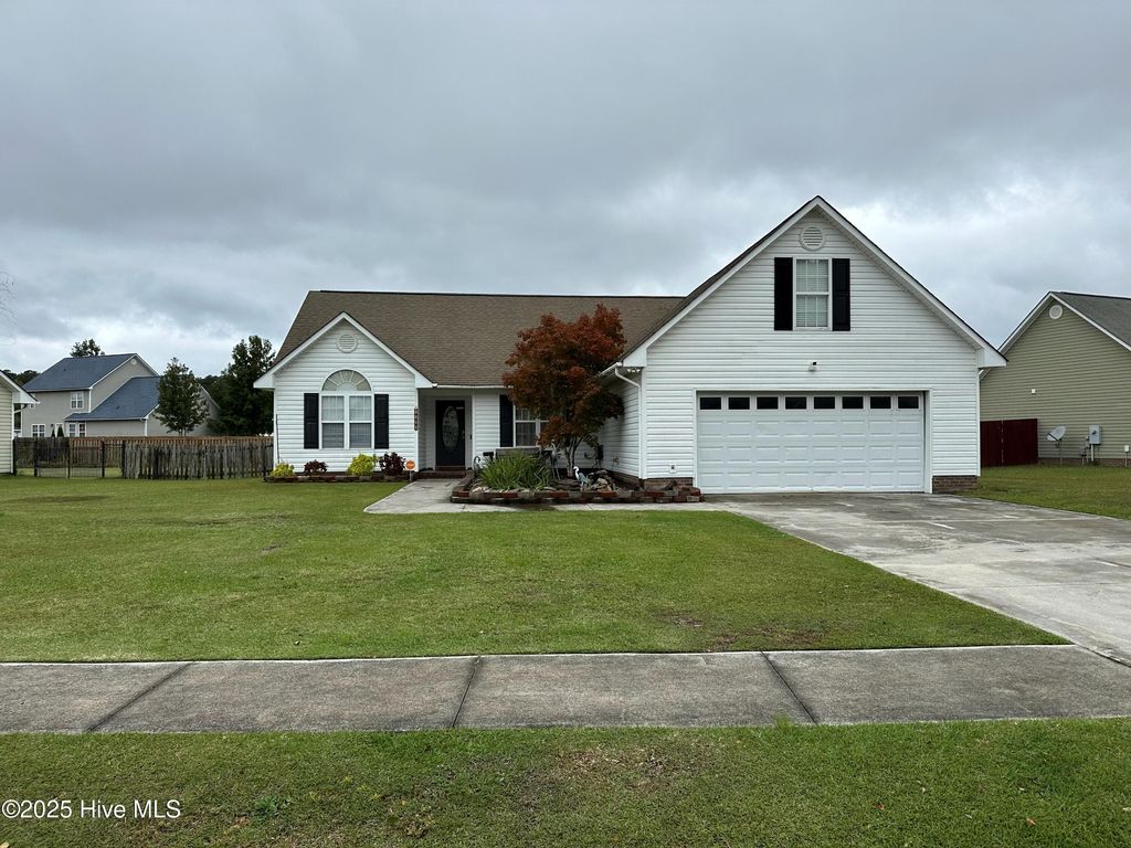 Photo of 155 Macdonald Boulevard, Havelock, NC 28532 (MLS # 100536379)