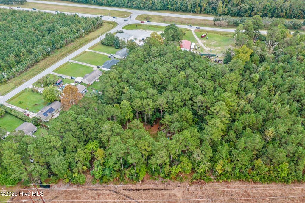 Photo of 2590 Wilmington Highway, Jacksonville, NC 28540 (MLS # 100510992)
