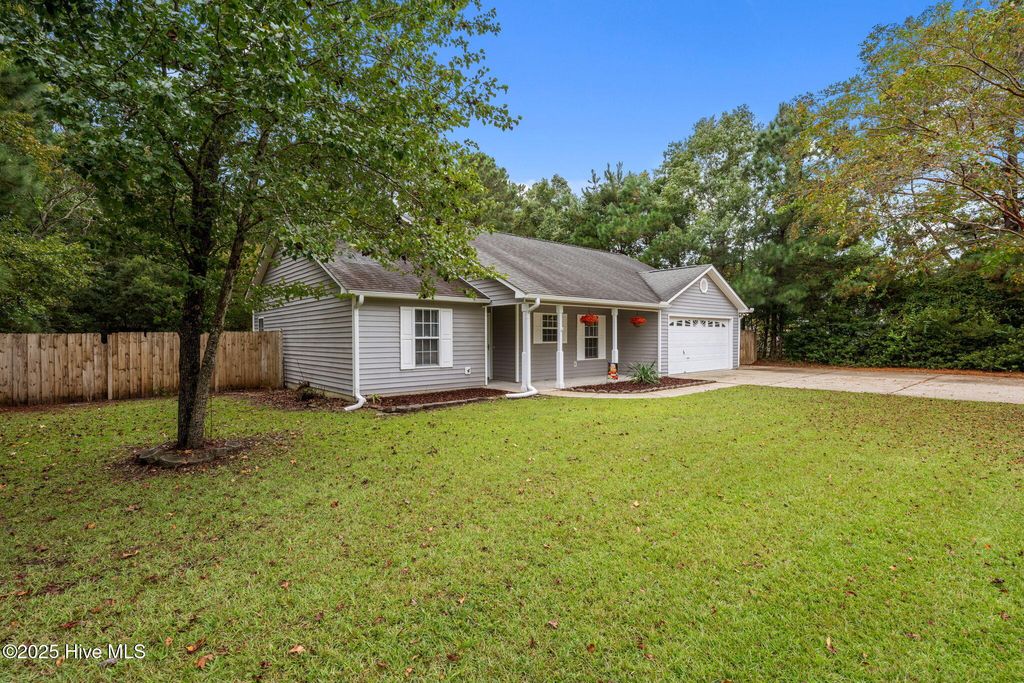 Photo of 101 Jacqueline Drive, Havelock, NC 28532 (MLS # 100533156)