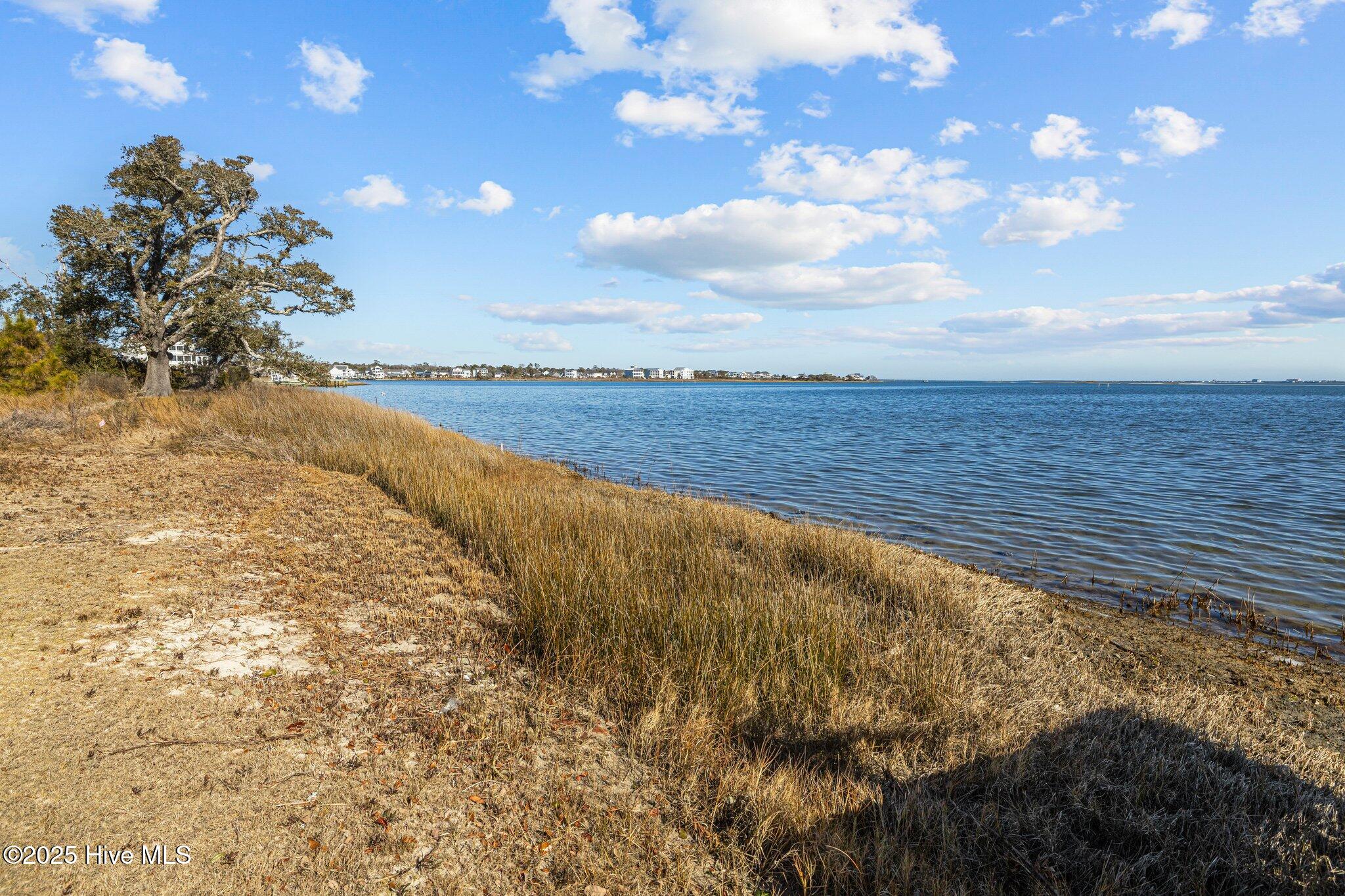 739 Cannonsgate Drive