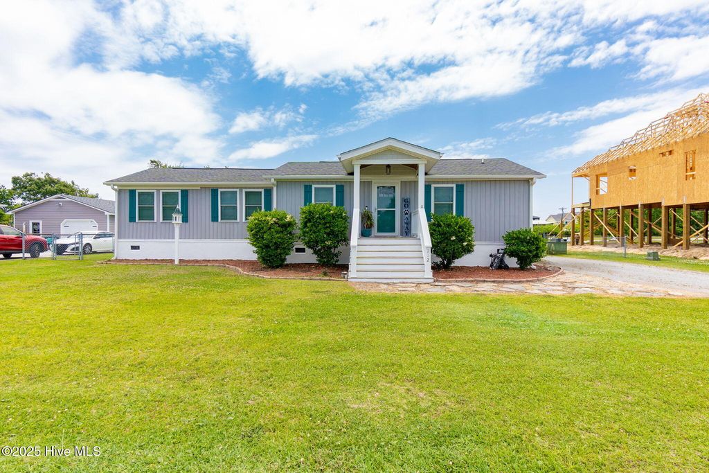 Photo of 112 C Street, Newport, NC 28570 (MLS # 100507651)