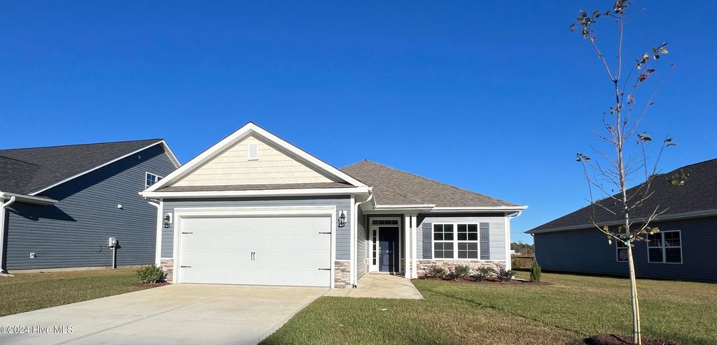 Photo of 749 Greenwich Place, Richlands, NC 28574 (MLS # 100492476)
