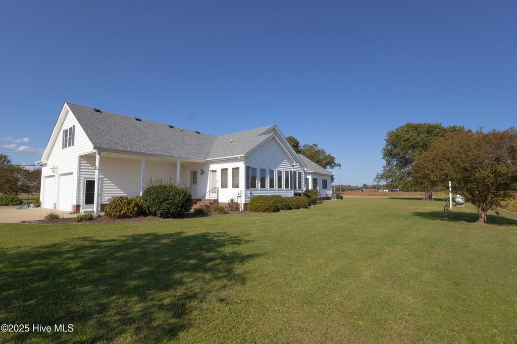 Photo of 2051 Nixonton Road, Elizabeth City, NC 27909 (MLS # 100532943)