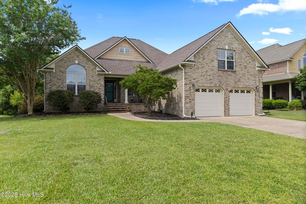 Photo of 99 Sir Walter Court, Hampstead, NC 28443 (MLS # 100519486)