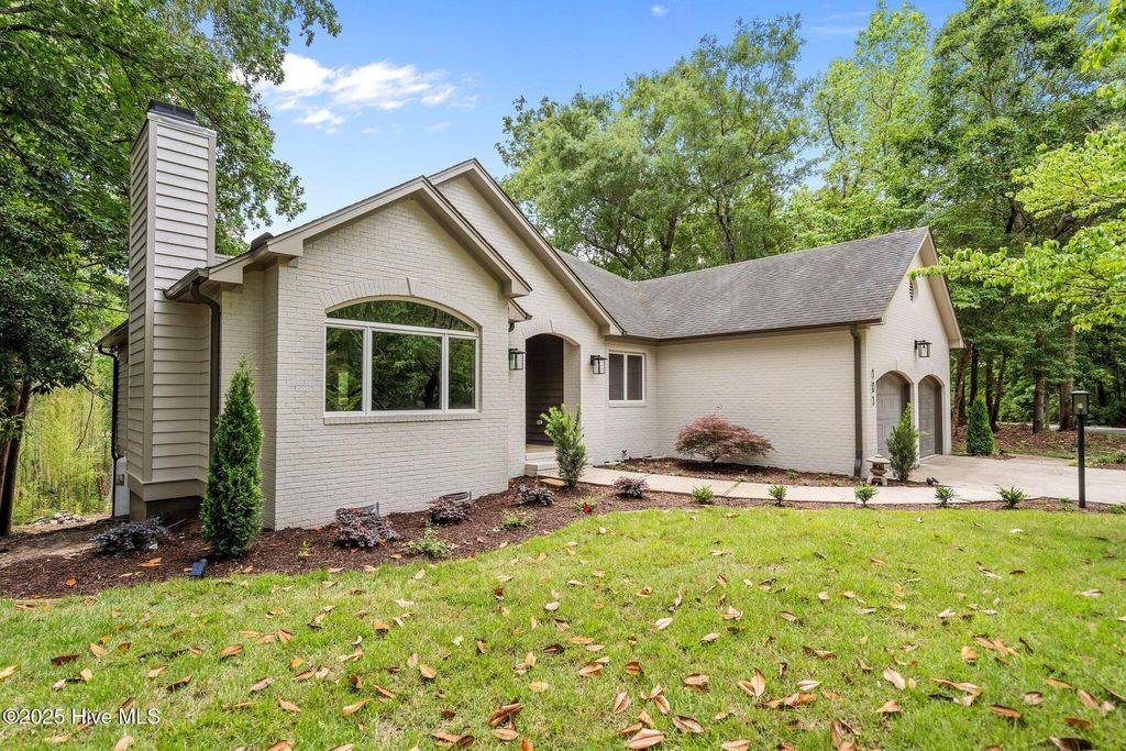Photo of 101 Marshview Road, Hampstead, NC 28443 (MLS # 100519960)