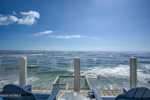 A home in North Topsail Beach