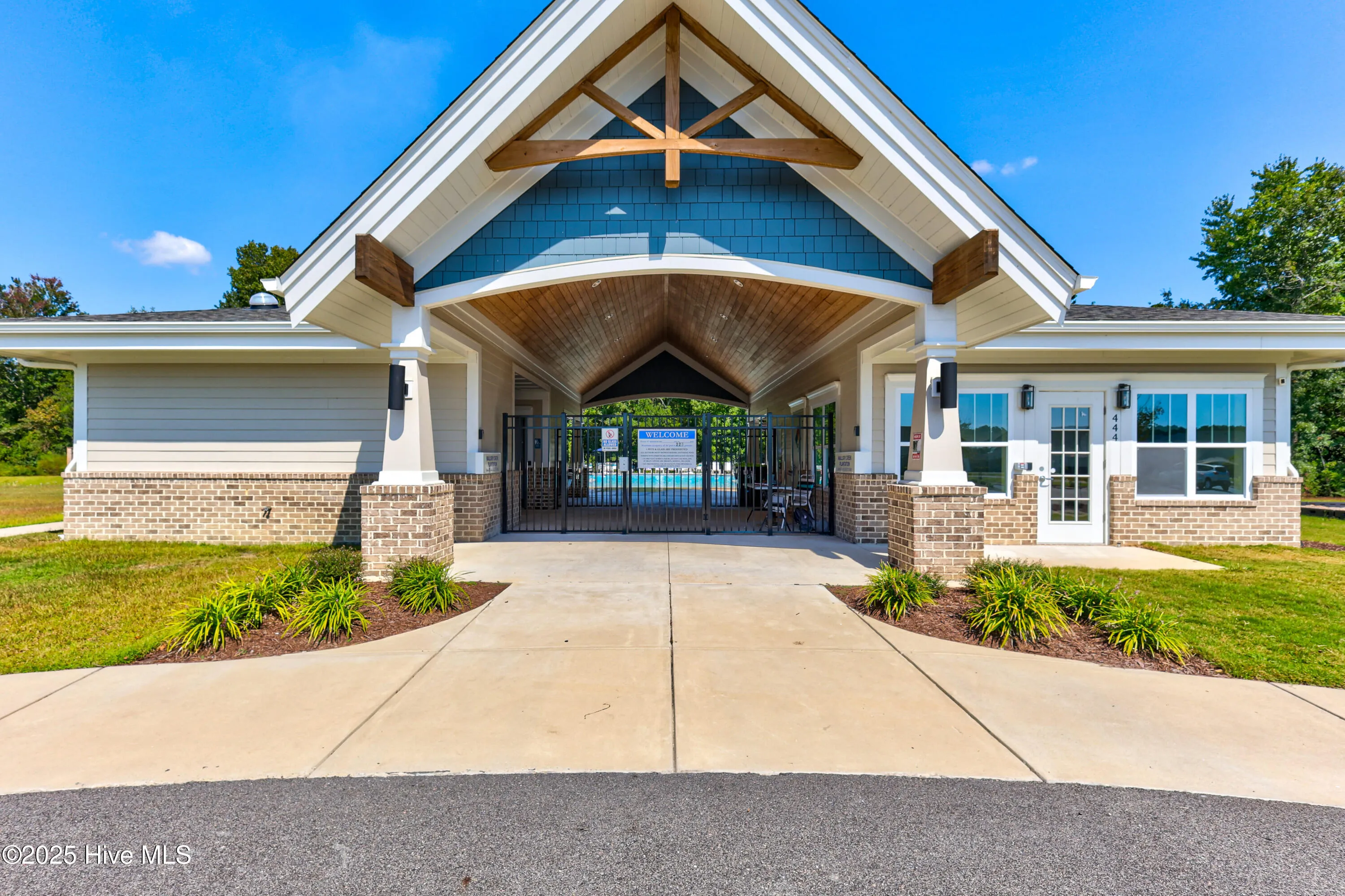 Winnabow, North Carolina 28479, United States, 4 Bedrooms Bedrooms, ,2 BathroomsBathrooms,Residential,Active,215454