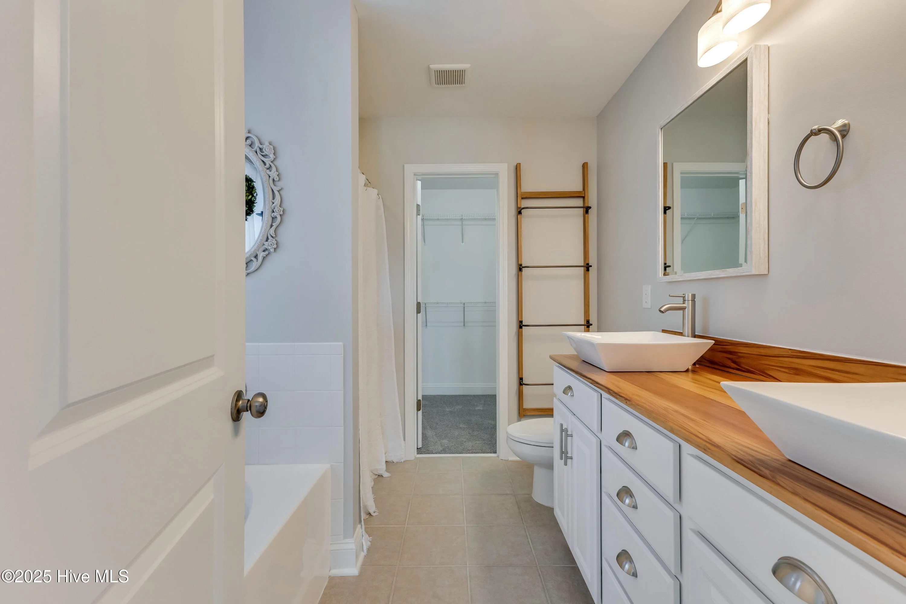 Winnabow, North Carolina 28479, United States, 4 Bedrooms Bedrooms, ,2 BathroomsBathrooms,Residential,Active,215454