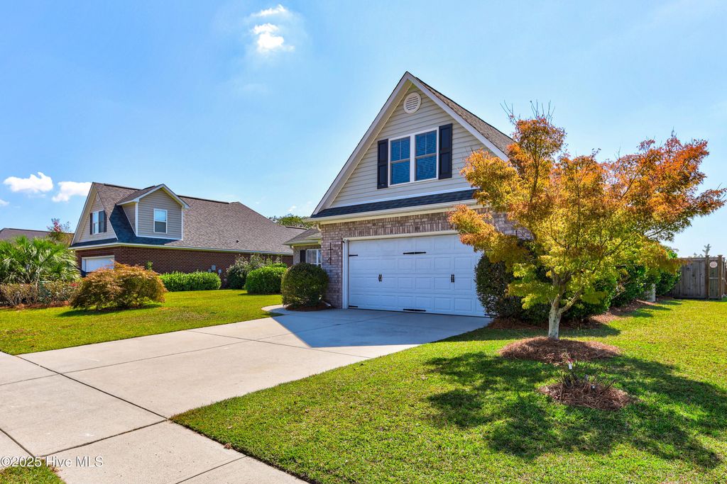 Photo of 115 Cove Landing Lndg, Winnabow, NC 28479 (MLS # 100532154)
