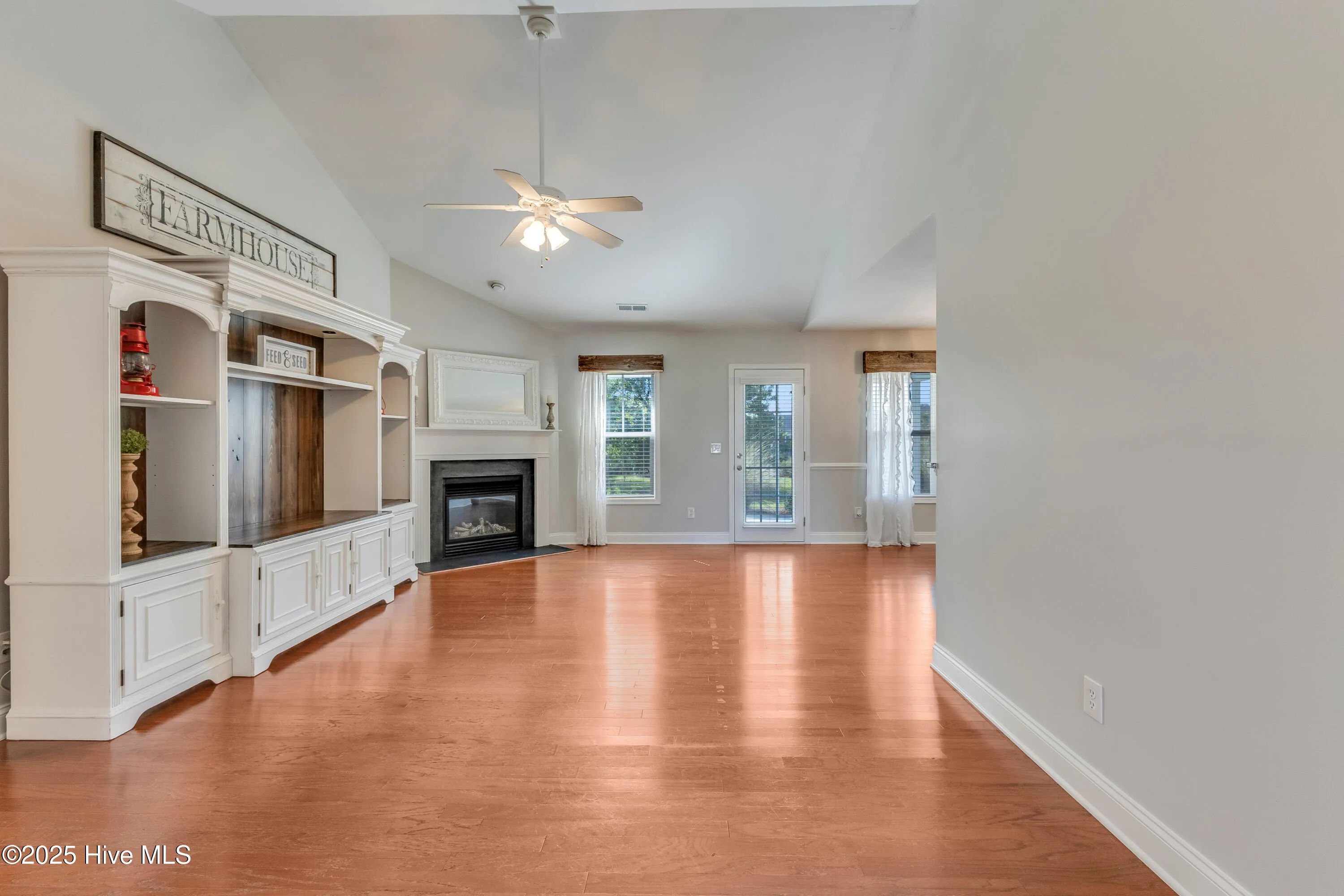 Winnabow, North Carolina 28479, United States, 4 Bedrooms Bedrooms, ,2 BathroomsBathrooms,Residential,Active,215454