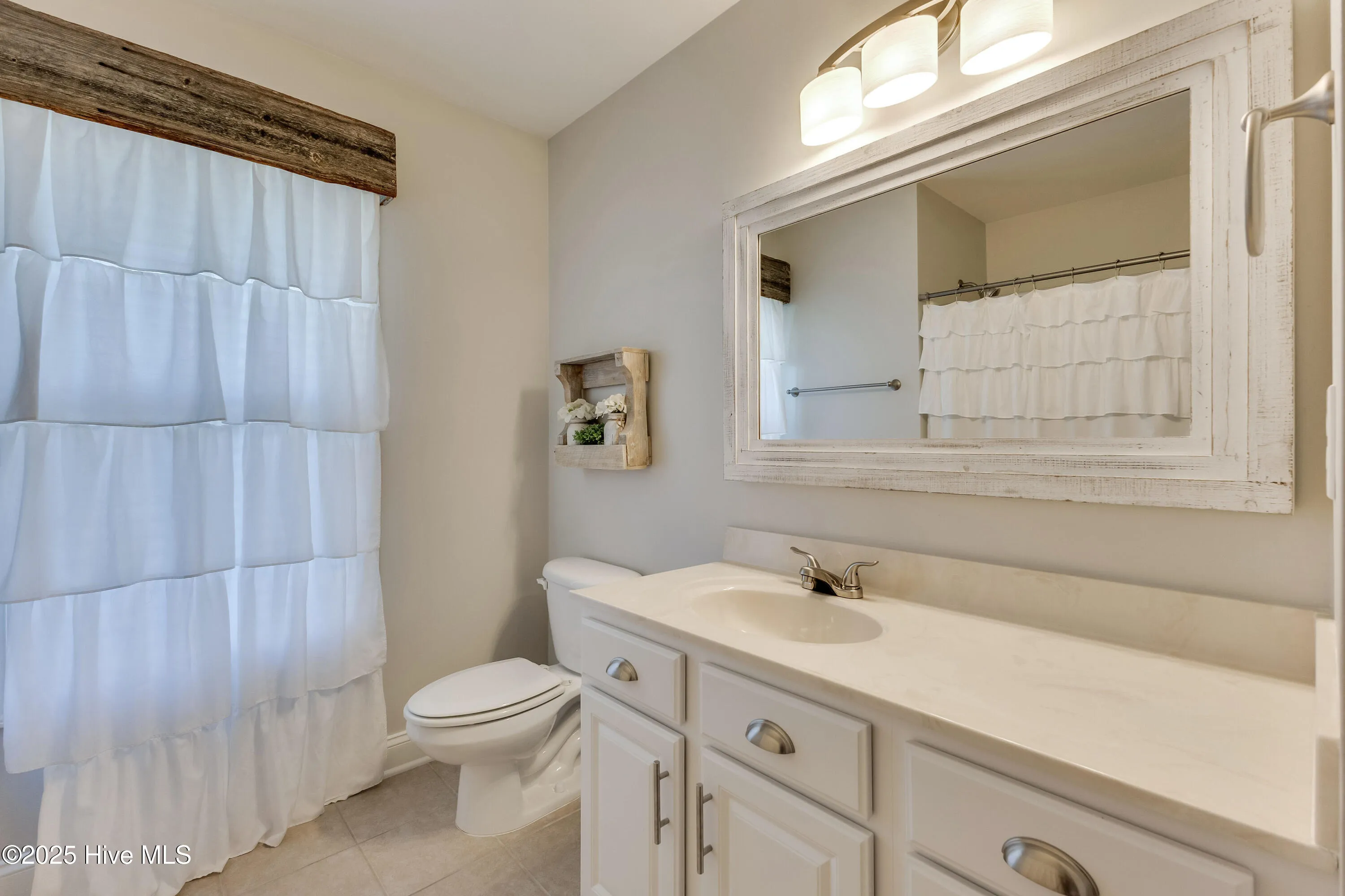 Winnabow, North Carolina 28479, United States, 4 Bedrooms Bedrooms, ,2 BathroomsBathrooms,Residential,Active,215454