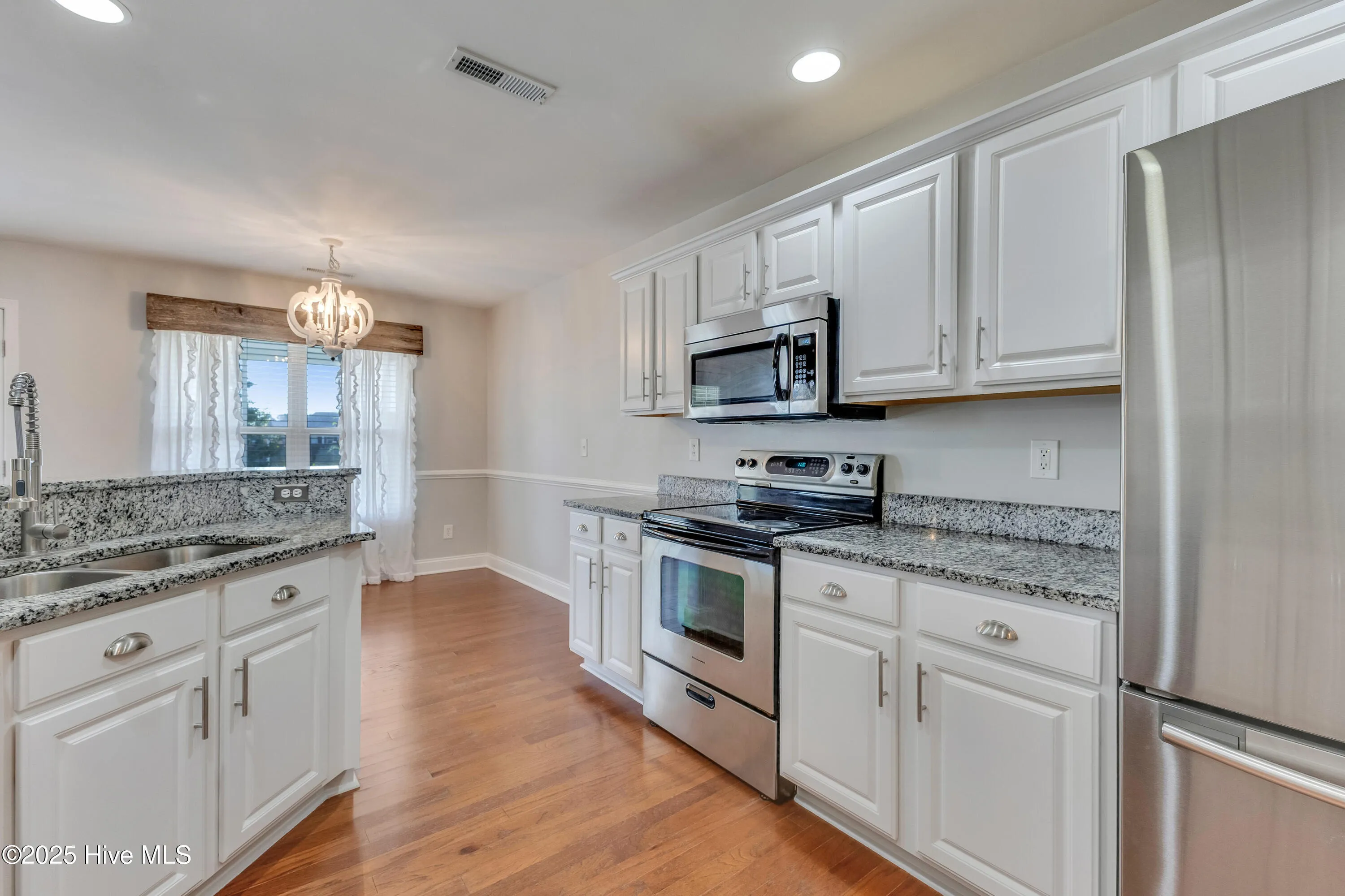 Winnabow, North Carolina 28479, United States, 4 Bedrooms Bedrooms, ,2 BathroomsBathrooms,Residential,Active,215454