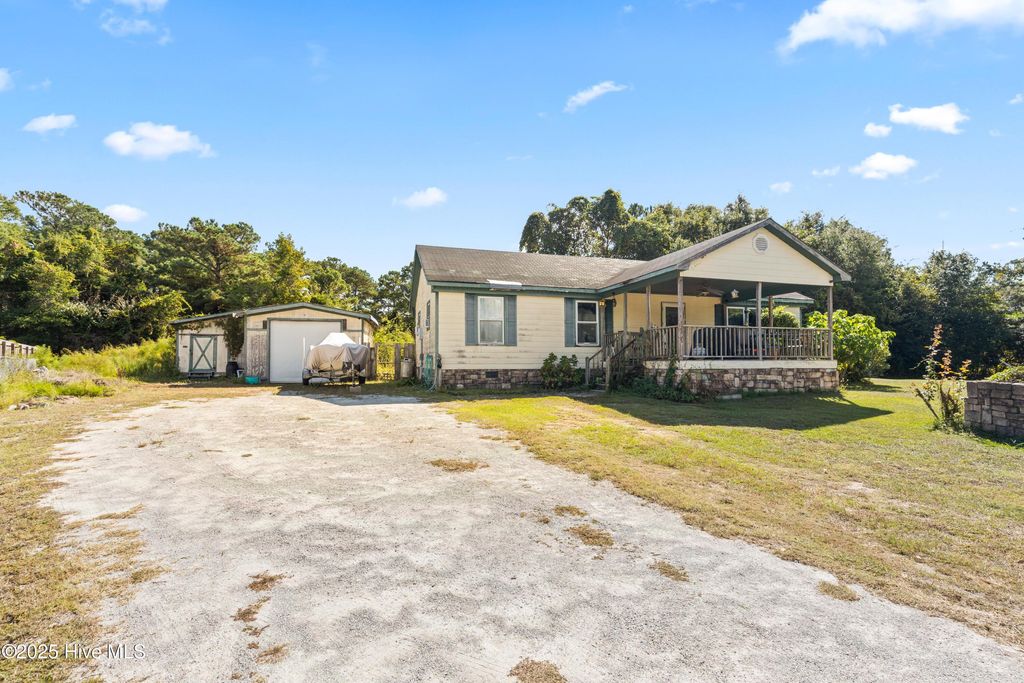 Photo of 232 Cedar Hollow Court, Sneads Ferry, NC 28460 (MLS # 100533889)