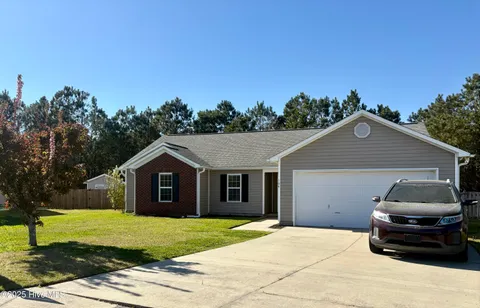 104 Berwick Court, Jacksonville, NC 28546 - MLS#: 100487646
