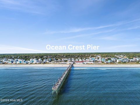 A home in Oak Island