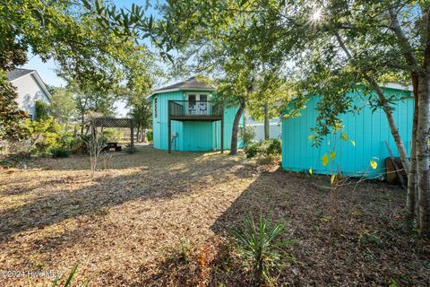 A home in Oak Island