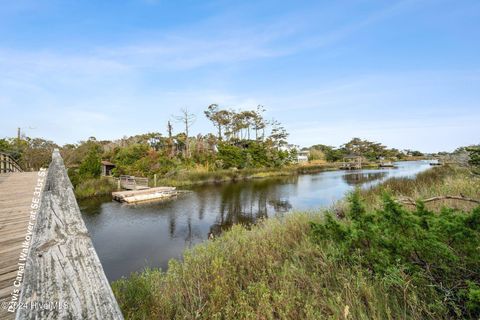 A home in Oak Island