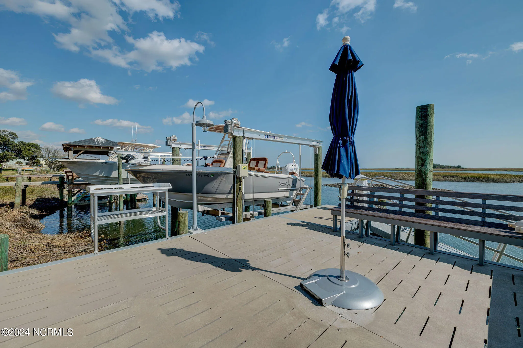 Hampstead, North Carolina 28443, United States, 5 Bedrooms Bedrooms, ,4 BathroomsBathrooms,Residential,Active,38677