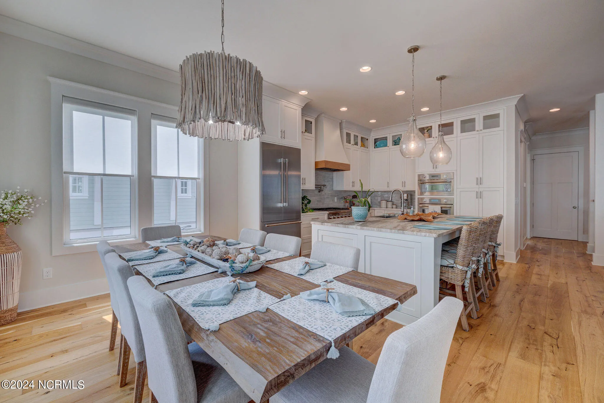 Hampstead, North Carolina 28443, United States, 5 Bedrooms Bedrooms, ,4 BathroomsBathrooms,Residential,Active,38677