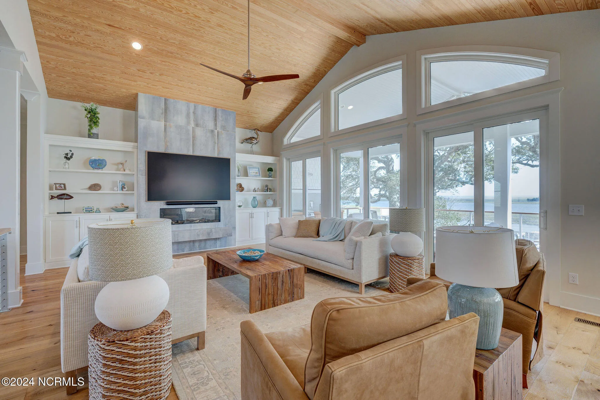 Hampstead, North Carolina 28443, United States, 5 Bedrooms Bedrooms, ,4 BathroomsBathrooms,Residential,Active,38677