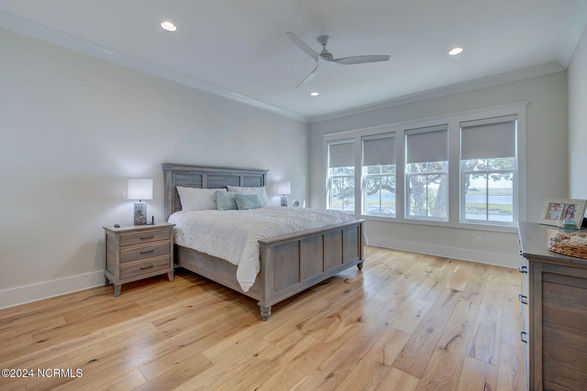 Hampstead, North Carolina 28443, United States, 5 Bedrooms Bedrooms, ,4 BathroomsBathrooms,Residential,Active,38677