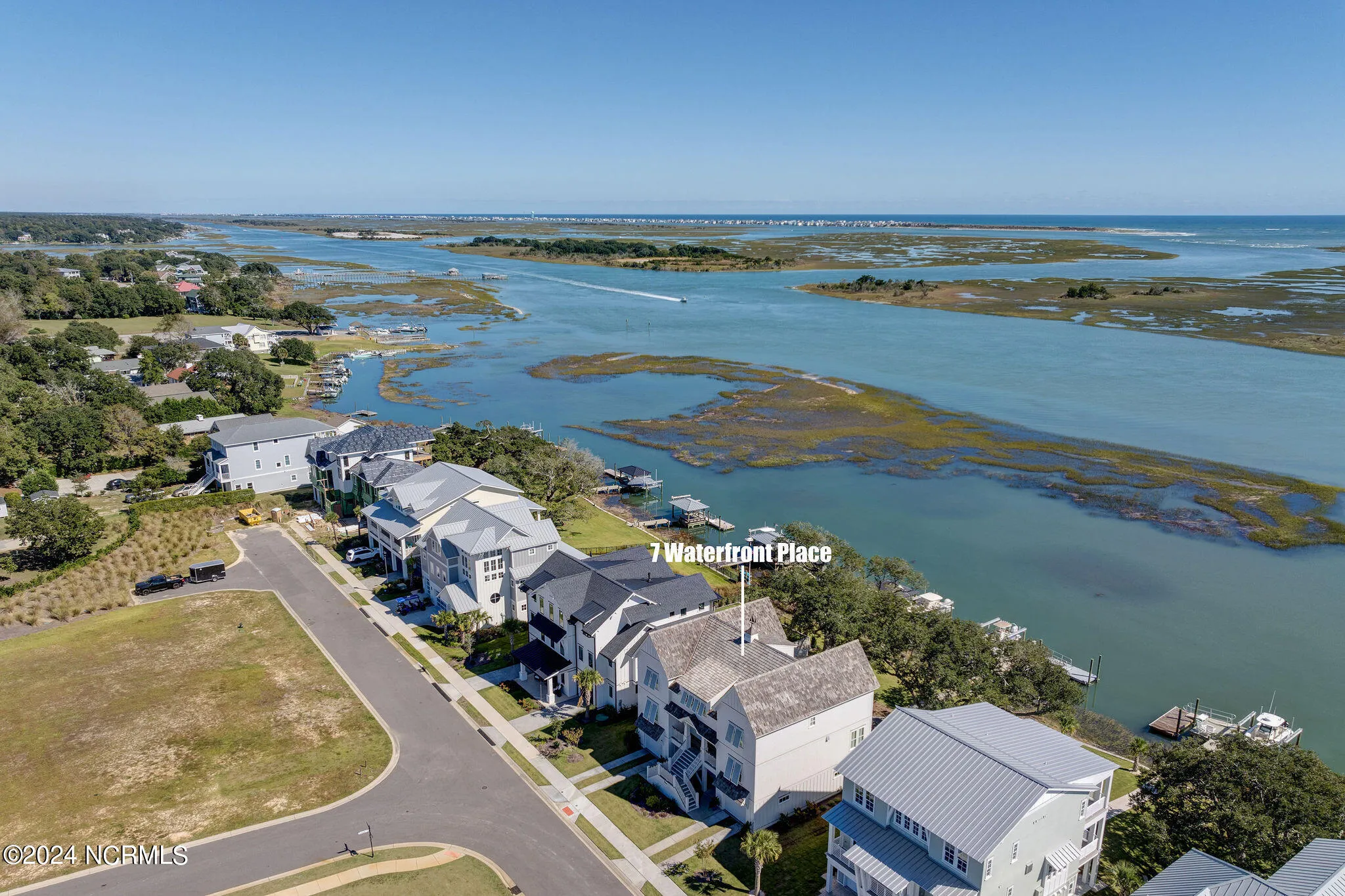 Hampstead, North Carolina 28443, United States, 5 Bedrooms Bedrooms, ,4 BathroomsBathrooms,Residential,Active,38677