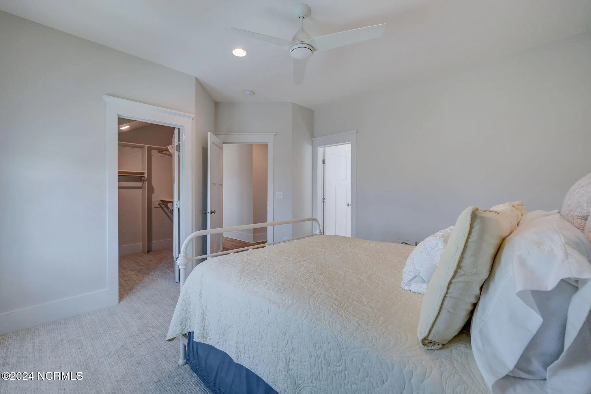 Hampstead, North Carolina 28443, United States, 5 Bedrooms Bedrooms, ,4 BathroomsBathrooms,Residential,Active,38677