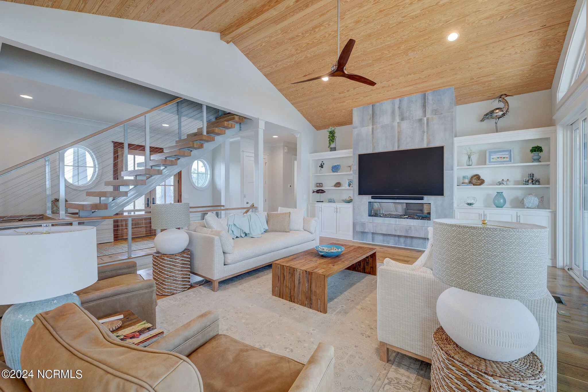 Hampstead, North Carolina 28443, United States, 5 Bedrooms Bedrooms, ,4 BathroomsBathrooms,Residential,Active,38677