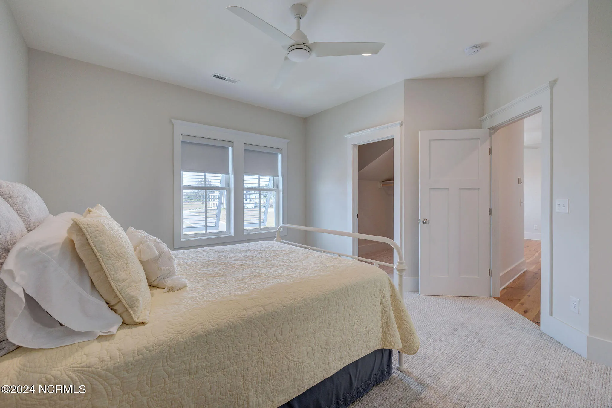 Hampstead, North Carolina 28443, United States, 5 Bedrooms Bedrooms, ,4 BathroomsBathrooms,Residential,Active,38677