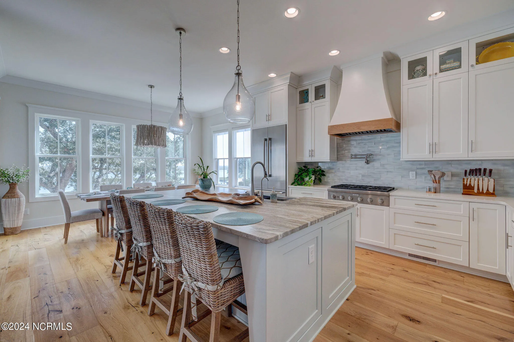 Hampstead, North Carolina 28443, United States, 5 Bedrooms Bedrooms, ,4 BathroomsBathrooms,Residential,Active,38677