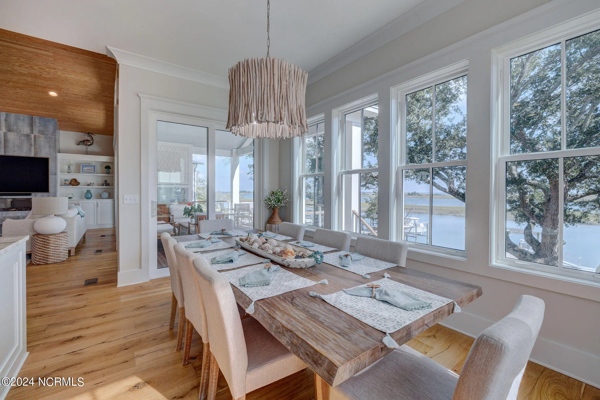 Hampstead, North Carolina 28443, United States, 5 Bedrooms Bedrooms, ,4 BathroomsBathrooms,Residential,Active,38677