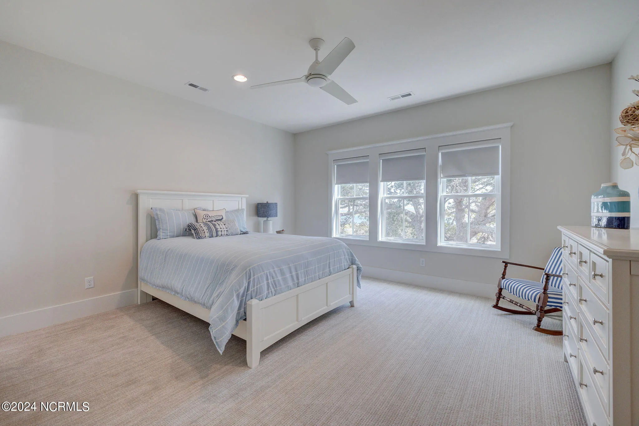 Hampstead, North Carolina 28443, United States, 5 Bedrooms Bedrooms, ,4 BathroomsBathrooms,Residential,Active,38677