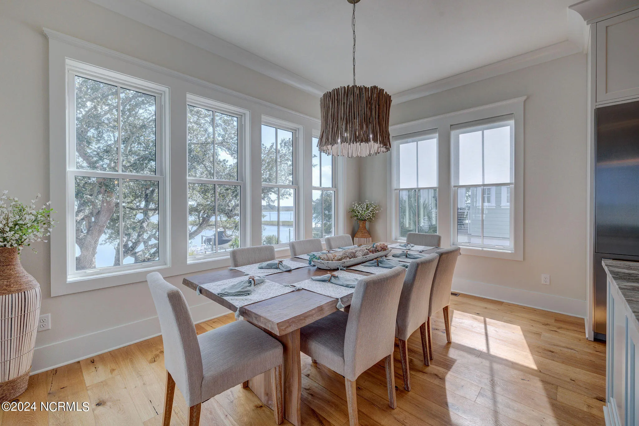 Hampstead, North Carolina 28443, United States, 5 Bedrooms Bedrooms, ,4 BathroomsBathrooms,Residential,Active,38677