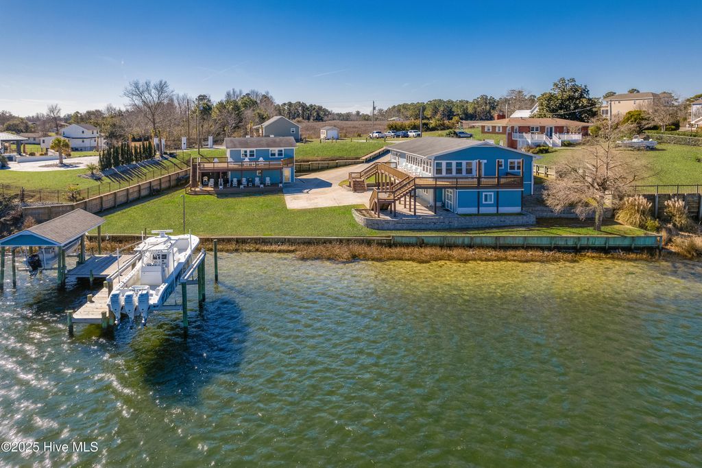 Photo of 225 Great Neck Hill, Hubert, NC 28539 (MLS # 100491390)