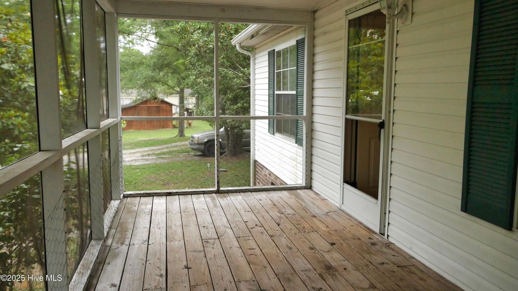 Photo of 5167 Hummingbird Drive SW, Shallotte, NC 28470 (MLS # 100512426)