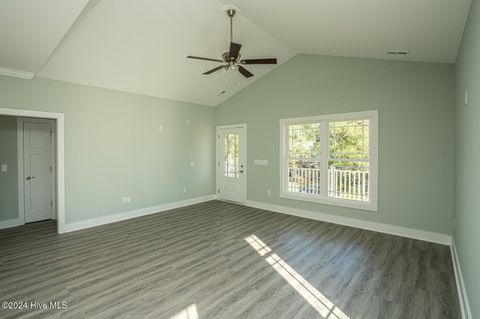 A home in Oak Island