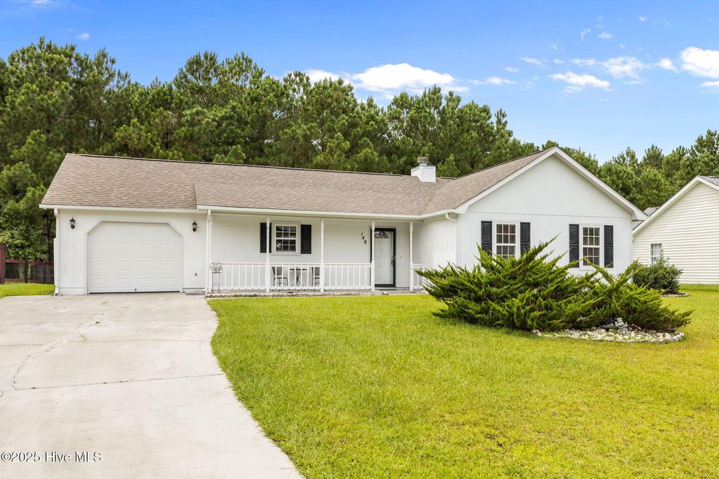 Photo of 148 Byrum Run, Hubert, NC 28539 (MLS # 100524952)