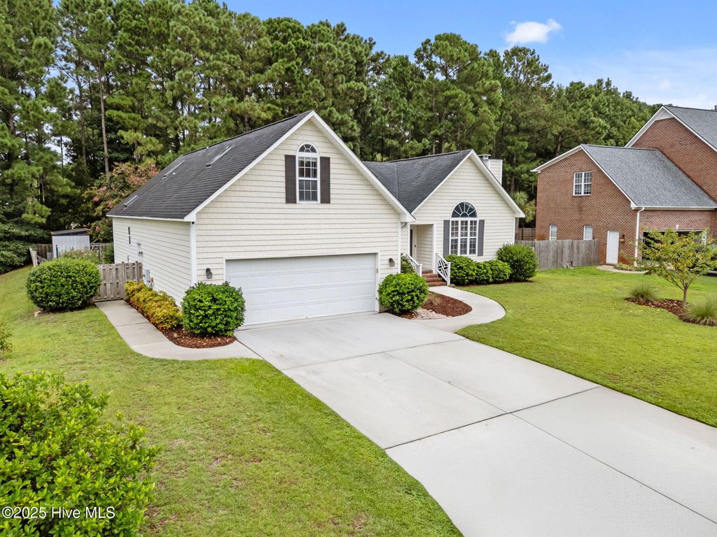 Photo of 5419 Dunmore Road, Wilmington, NC 28409 (MLS # 100524580)