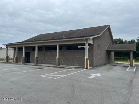 9041 Us Hwy 17 Pollocksville NC 28573