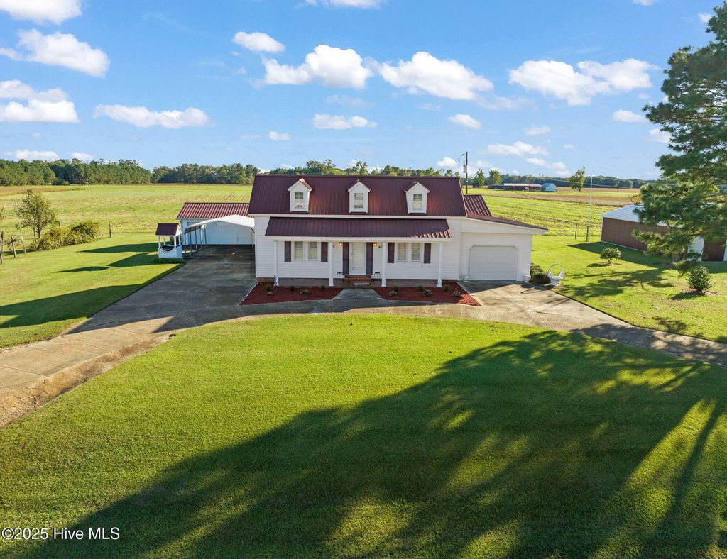 Photo of 401 Allens Crossroads Road, Four Oaks, NC 27524 (MLS # 100537597)