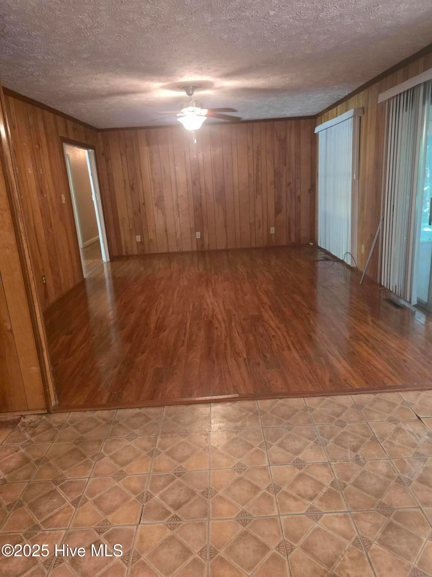 Southern Pines, North Carolina 28387, United States, 3 Bedrooms Bedrooms, ,2 BathroomsBathrooms,Residential,Active,210911