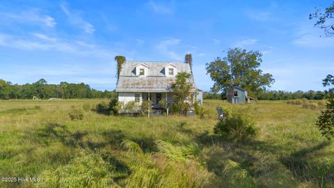 Tiny photo for 2438 White Oak River Road, Maysville, NC 28555 (MLS # 100535488)