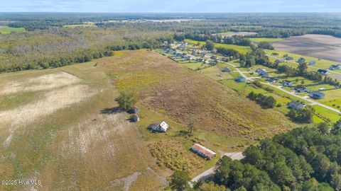 Tiny photo for 2438 White Oak River Road, Maysville, NC 28555 (MLS # 100535488)
