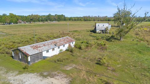 Tiny photo for 2438 White Oak River Road, Maysville, NC 28555 (MLS # 100535488)