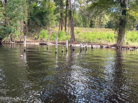 2321-B Chinquapin Road New Bern NC 28562